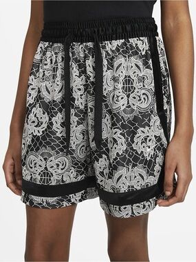 Nike Fly Crossover Lace Graphic Basketball Shorts Women's Size Small